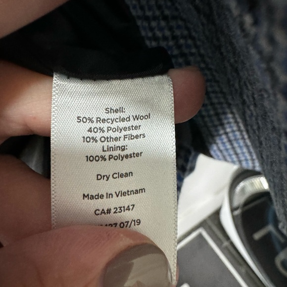 Talbots, size 10, wool blend blazer, EUC - Picture 4 of 5